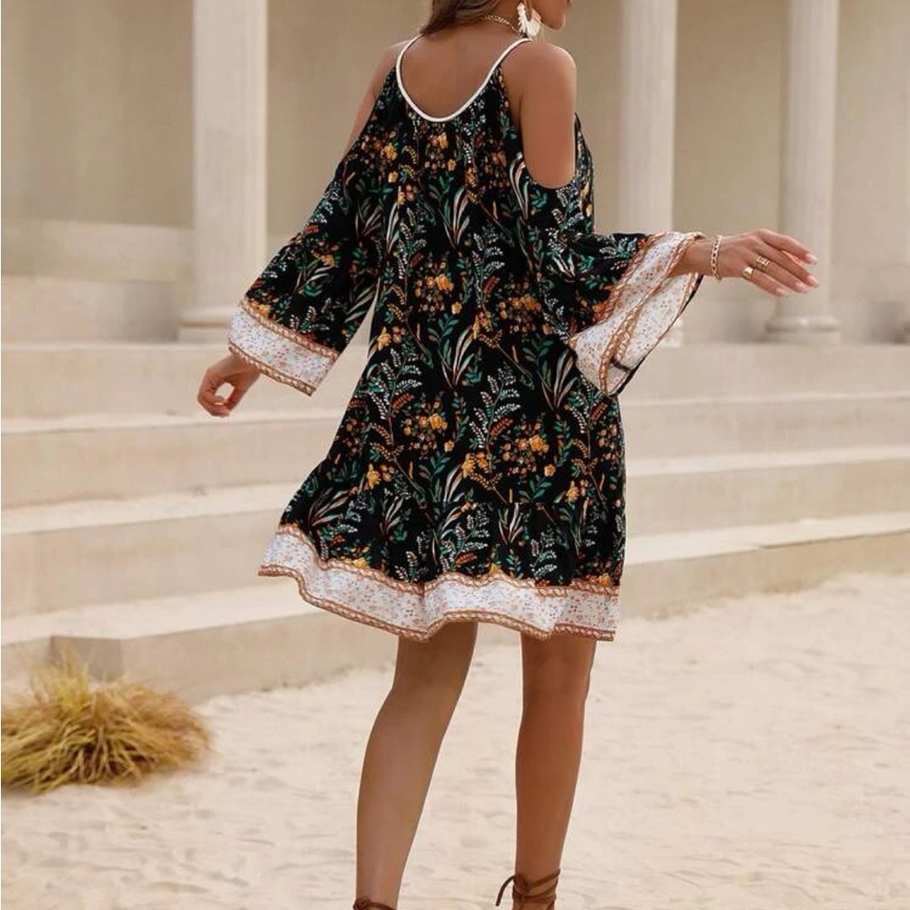 Boho Floral Print Cold Shoulder Flare Sleeve Tassel Tie Dress - Picture 13 of 16